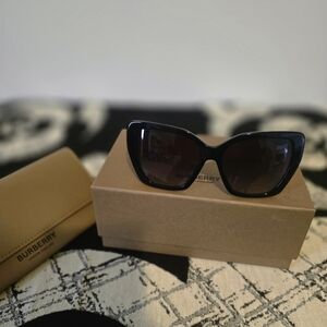 Burberry Black Cat-Eye Sunglasses